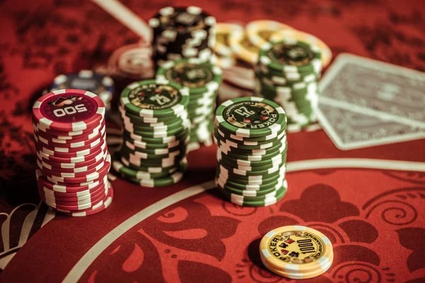 Live blackjack table on idamantoto link mobile app showing multi-bet interface